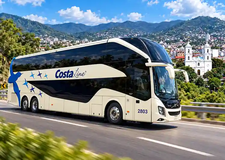 Autobús Costa Line llegando a Chilpancingo